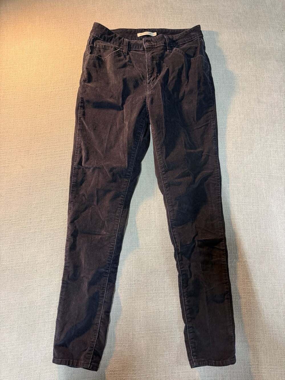 Levi's 721 High Rise Skinny Corduroy Pants Women's Size 29 Dark Purple